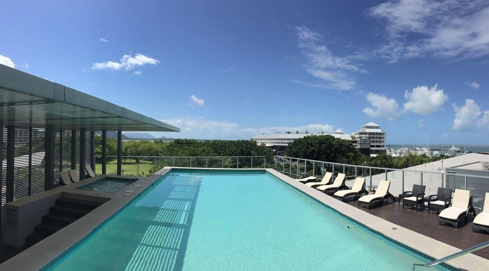 Cairns Private Apartments 4*,  Australia
