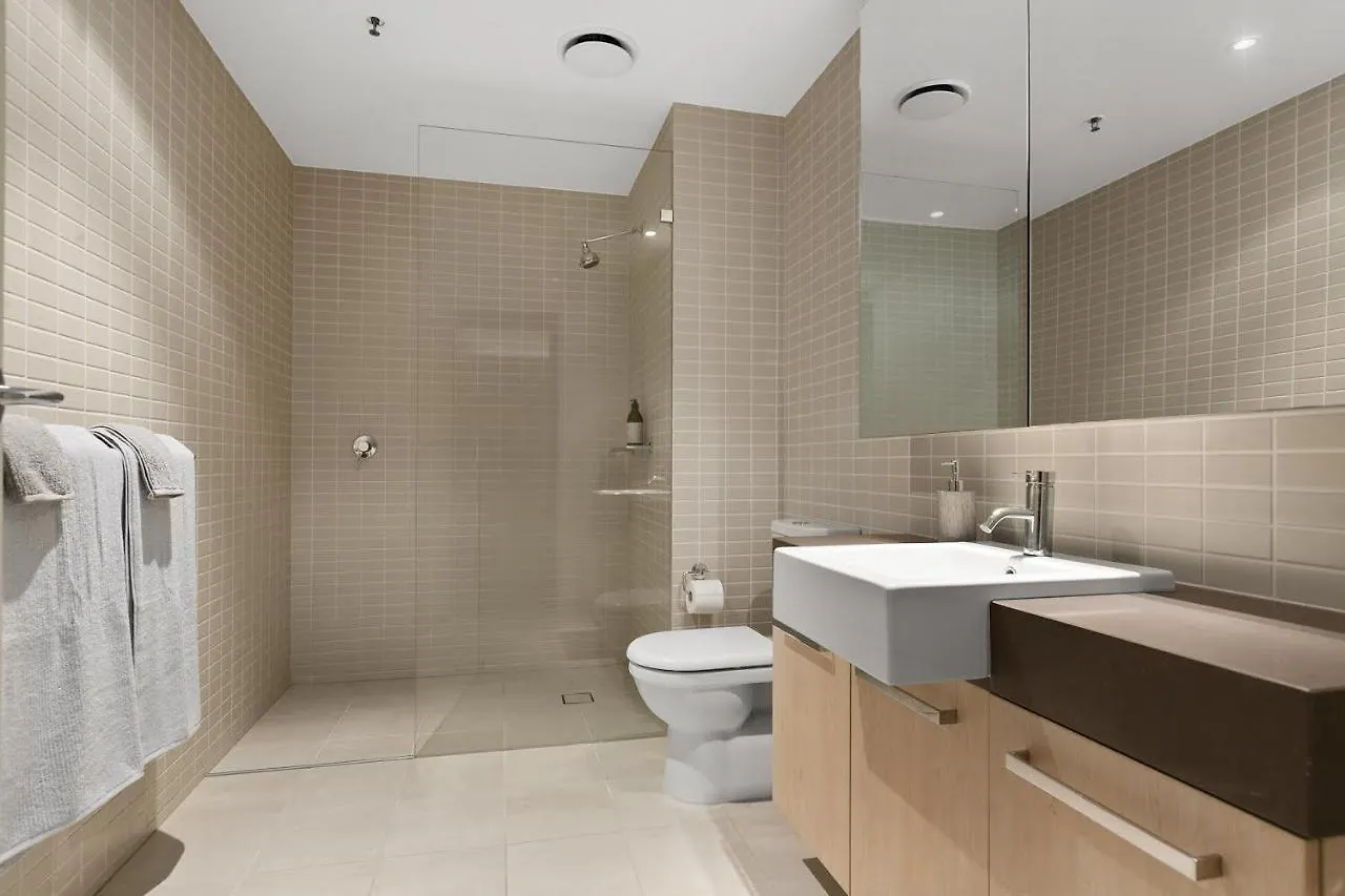 Cairns Private Apartments Aparthotel