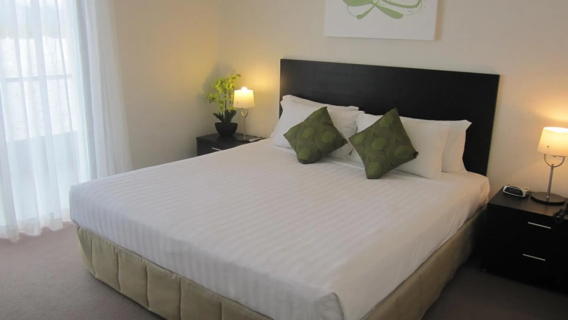 Cairns Private Apartments Aparthotel