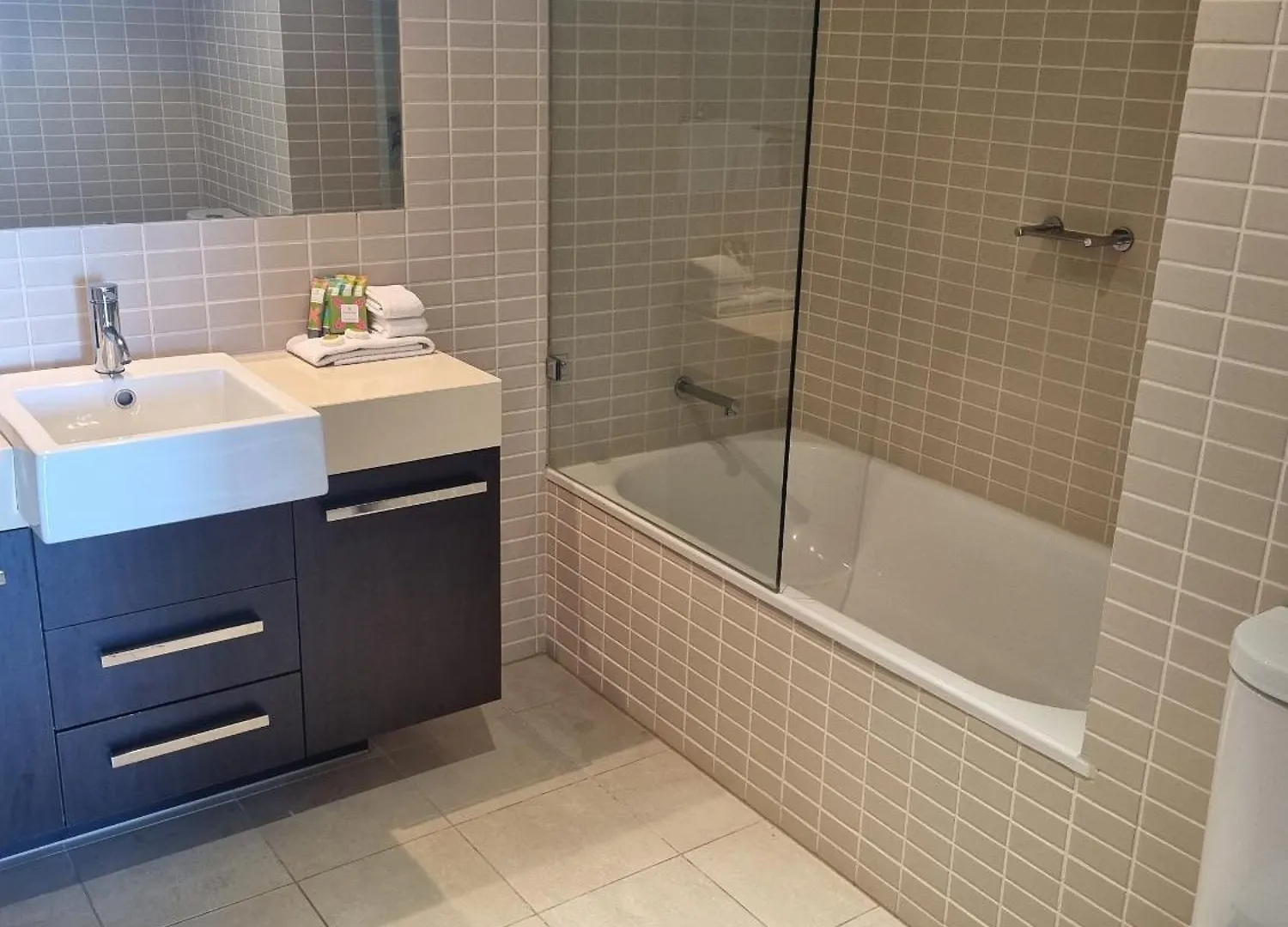 **** Aparthotel Cairns Private Apartments Australia