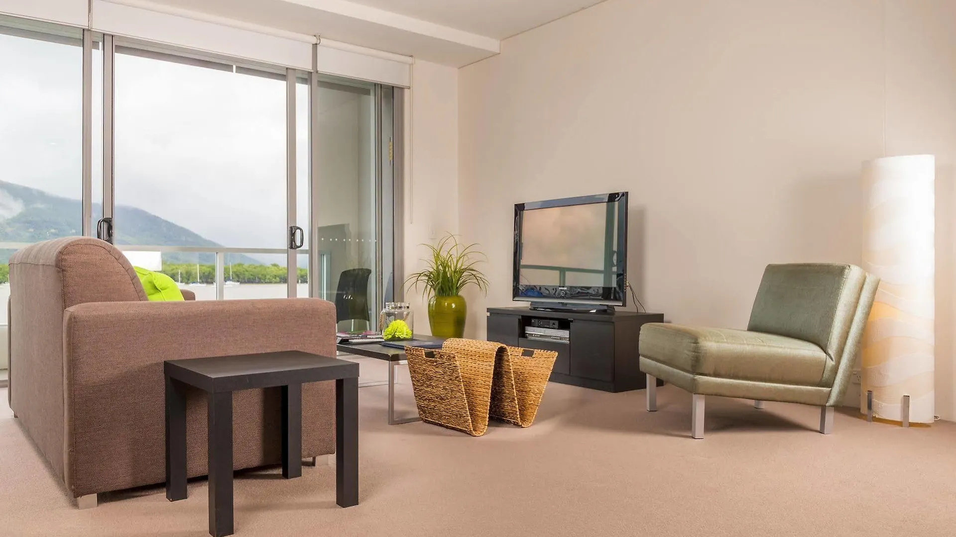 Cairns Private Apartments 4*,  Australia