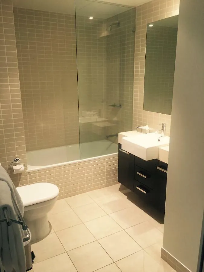 Cairns Private Apartments 4*,